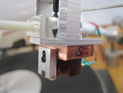 ���������ȥ�å��ʥ���ѡ��쥹����η���